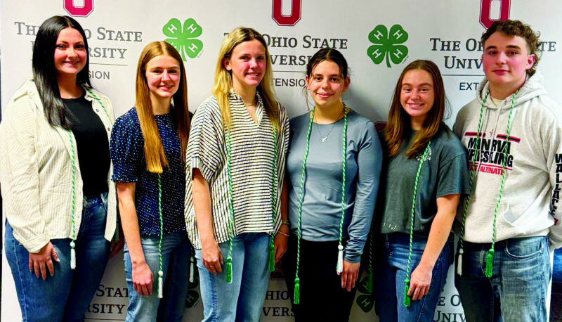 Local seniors earn 4-H Honor Cords